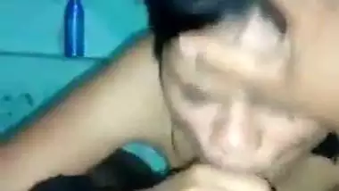 Local Indian callgirl sucking cock trying to avoid camera
