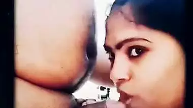 A working lady sucks manager’s dick in a Telugu sex video