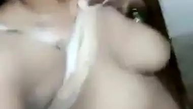 Desi nude selfie video – Bhabhi nude leaks