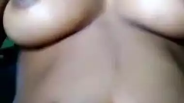 Today Exclusive- Sexy Desi Girl Showing Her Boobs And Wet Pussy Part 1