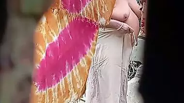 Mature neighbor MILF mom outdoor bath and wearing dress