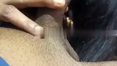 Mature aunt records her blowjob MMS sucking a young dick