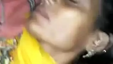 XXX whore has hairy pussy drilled by the Desi boy in this MMS video