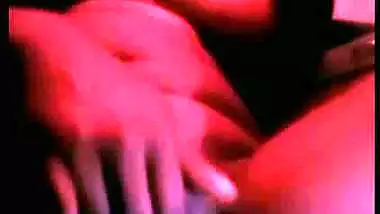 Selfie nude Desi MMS of Bangladeshi bhabhi