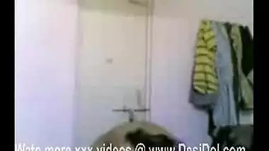 Desi Bhabi Showing Big Boobs