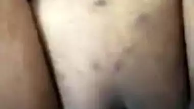 Fat Indian XXX bitch gets her juicy pussy hard fucked on cam MMS