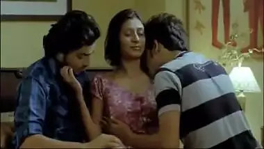 Li Ya - Desi College Girl Ne Ham Dono Bhai Ka Pura Andar Tak