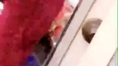 Paki Babe Bebo Balouch Showing Boobs 2 more New clips part 2