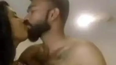 Desi girl kisses her bearded XXX lover for their homemade sex film