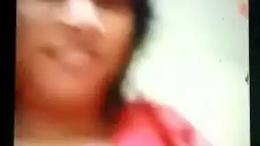 Girlfriend virgin boobs and pussy showing MMS