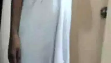 Horny bhabhi inviting a male escort to her bedroom