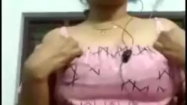 Horny Desi Girl Tease her Lover