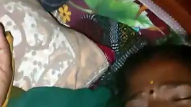 Husband shoots his wife’s Tamil sex video while fucking her