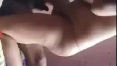 Desi XXX wife shows off amazing body shapes and gets fucked in MMS