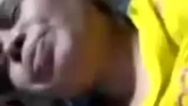 Village Desi XXX girl fingering pussy on video call with boyfriend