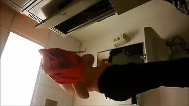 Nerdy Desi girl with nice XXX assets changes clothes in locker room