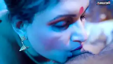 Desi Indian Dadi Pote Ka Lund Ka Rush Apne Muh Me Leti Hai aur Pote Ko Chodna Sikhati Hai