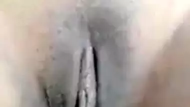 Cute Desi XXX girl showing her teen boobs and pussy on video call