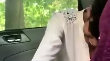 Desi outdoor porn of a girl sucking a dick in the car