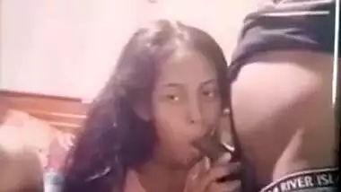 Sri Lankan Horny Cute Couple Doing Wild Show With Their Nasty Family