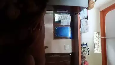 Indian kiss and fuck homemade porn