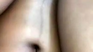 Indian Desi Bhabhi Fucked With Sisters Boyfriend In Oyo Hotel, Video By Hotel Manager With Hindi Audio