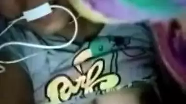 Today Exclusive- Cute Desi Girl Showing Her Boobs And Pussy On Video Call Part 1