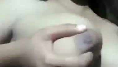 Buttery pussy and big boobs of desi slut