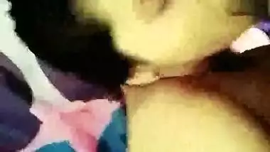 Mallu Bhabhi 4 blowjob video merge