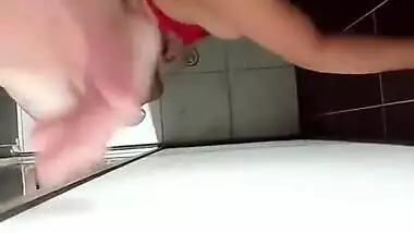 Folle En El Bano Cuando Estaban Nuestros Amigos Alado Del Cuarto With Lana Rhoades, Mia Khalifa And Brandi Love