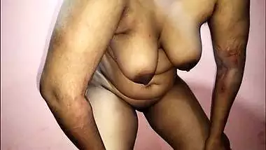 Indian Bahu Get hot in Her Tight by Old Sasur Ji during daytime