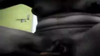 Indian sex whore expose her XXX body on a low-quality camera in her room