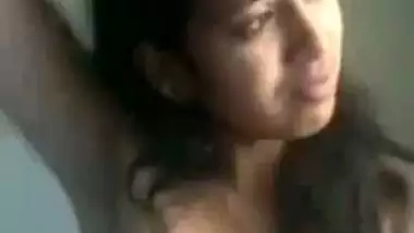 College GF exposing naked for BF to avoid breakup