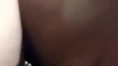 Nephew fucks his aunt’s shaved pussy in desi xxx MMS