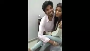 Hindi sex Indian xxx movie of college paramours making out