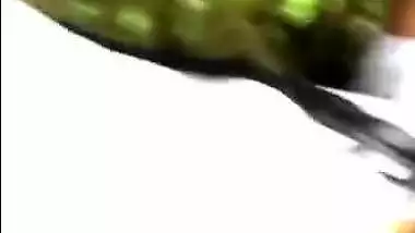 Tamil Girl Rainy Day Outdoor Peeingදෙමළ නංගියා චූ දාගෙන වැස්සෙ තෙමෙනවා With South Indian And Sri Lankan