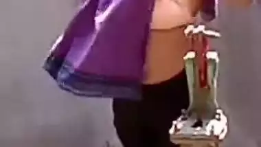 Bangladeshi Sexy Married Bhabi Bigboob Bathing Secretly Recorded By Neighbour