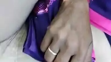 Today Exclusive- Desi Wife Outdoor Fucking And Hubby Cum On Her Pussy Part 1