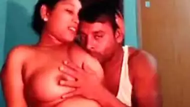 Pleasant Desi MILF and XXX buddy are going to have sex on camera