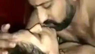 Husband records his Indian MMS porn with his wife