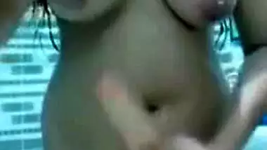 Today Exclusive- Sexy Desi Girl Showing Her Nude Body And Play With Dildo