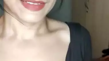 (5) Mishti Basu _ Tango Live 2021-08-24 02_29 (2).