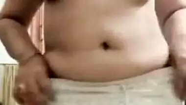 Sexy Aunty New Clips (Updates Must Watch)