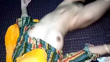 Bhabhi Ki Gori Gaand Dekhkar Lund Khada Ho Gya Hindi Voice - Devar Bhabhi