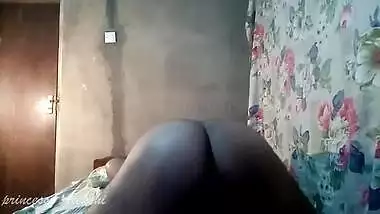 Desi couple sucking dick