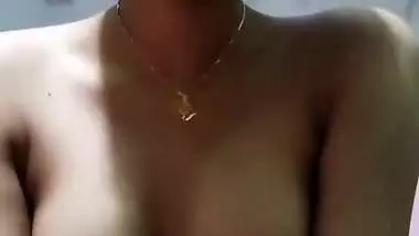 Hairy pussy Bengali girl nude videos shared online