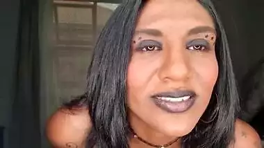 Desi slut wearing black lipstick wants her lips and tongue rapped around your dick and taste your lips | close up | fetish