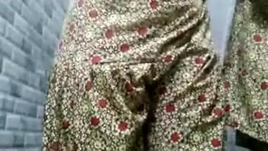 Horny Desi Gf Fingering in Bathroom 7 videos Collections Updates Part 6