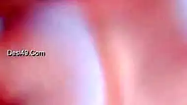 Married Indian girl shows tits but the video isn't for husband