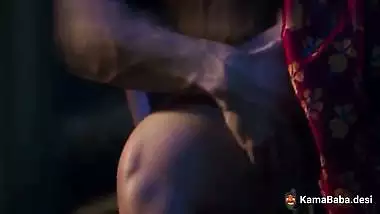 A chubby babe and a young guy’s cock raising outdoor sex